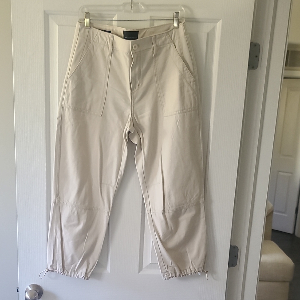 White House Black Market Women's Tan Cargo Pants